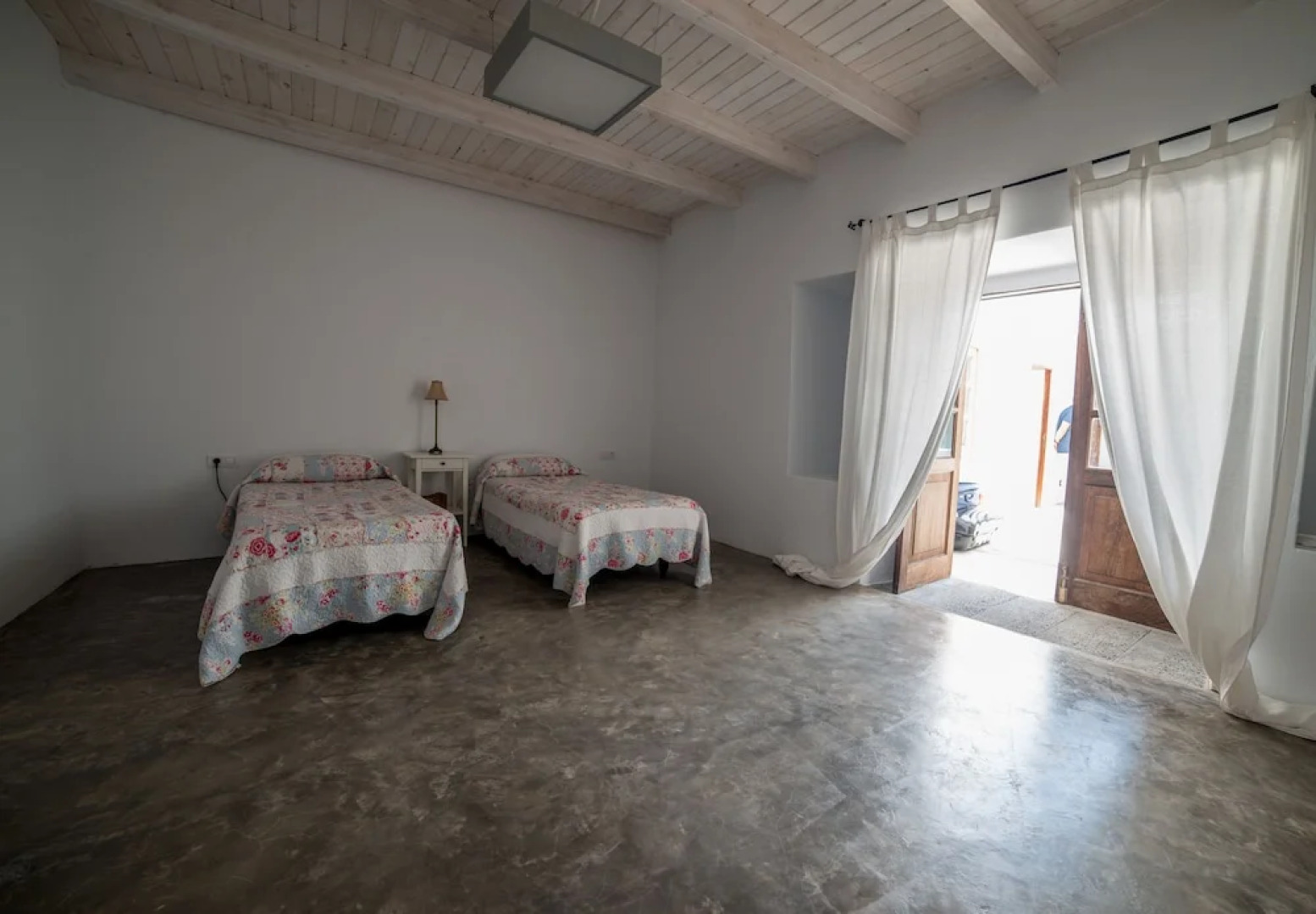 Lightbooking - Volcano & picon