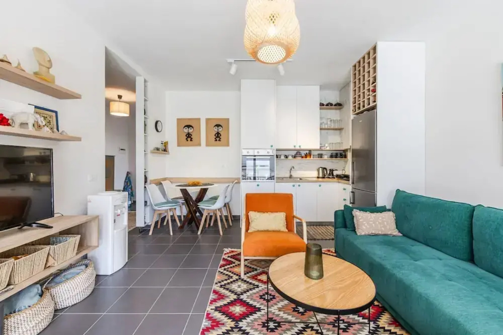 Talea Joyful Stay in Tale