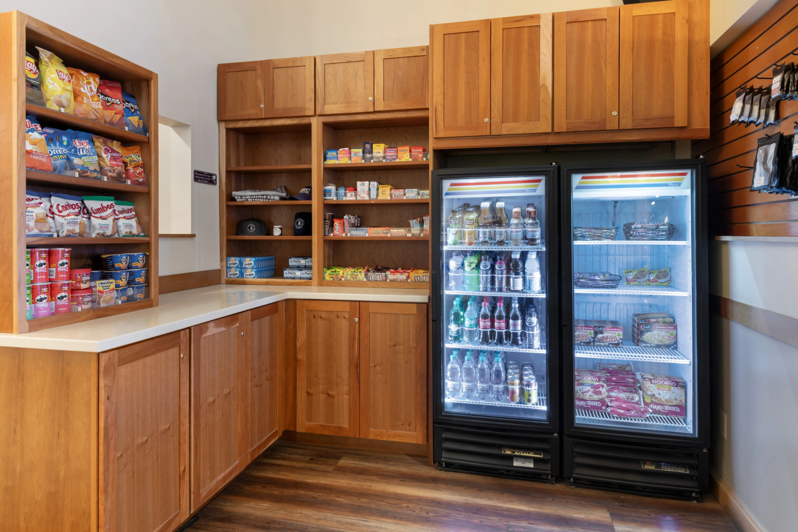 Best Western Plus Windjammer Inn & Conference Center