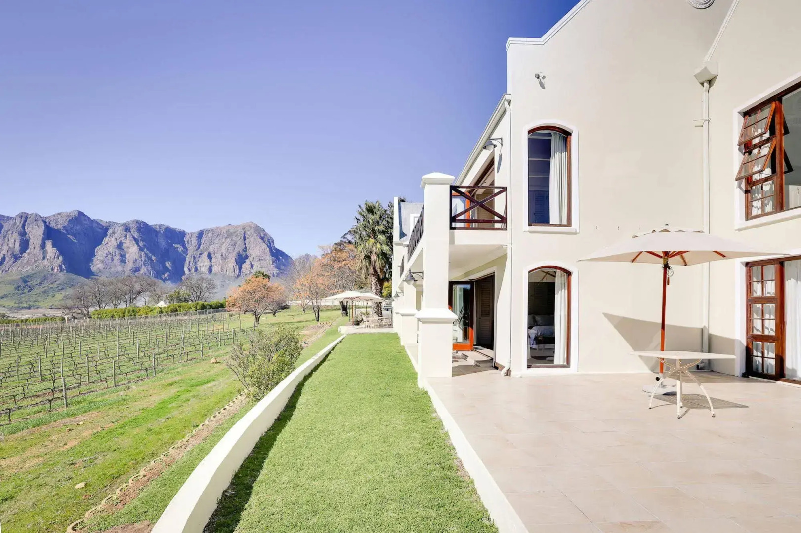 Banhoek Lodge
