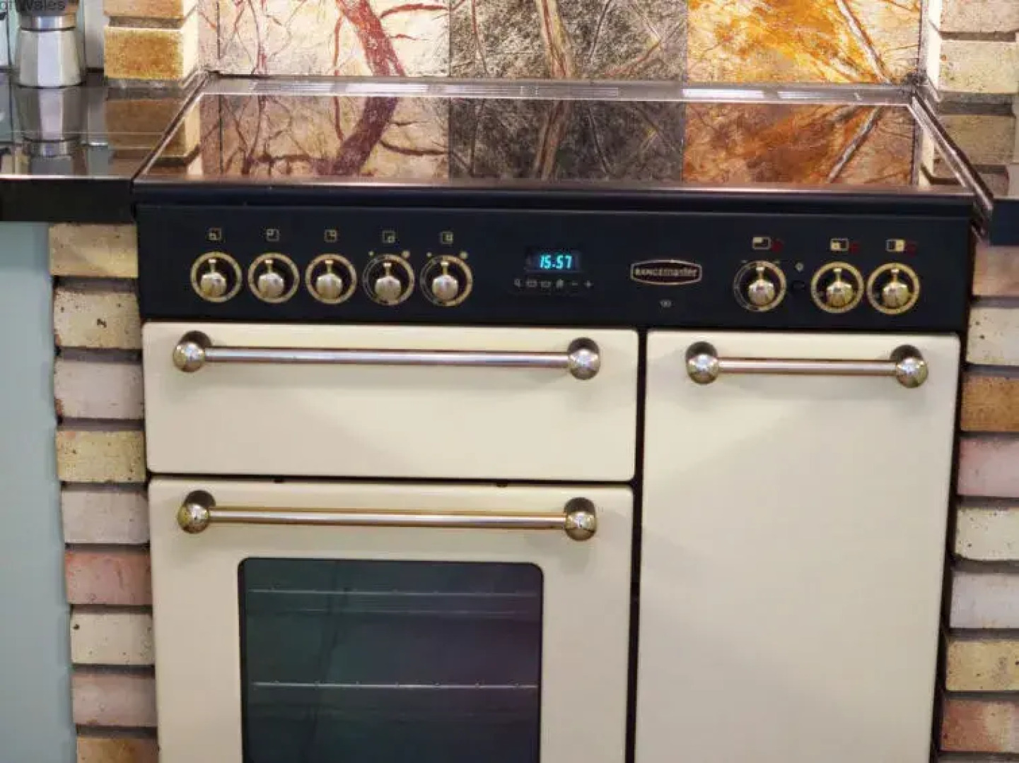 Holiday Home Bwthyn y Cwm