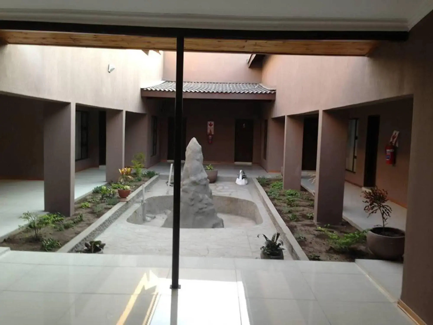 Senthaga Guest House and Safaris