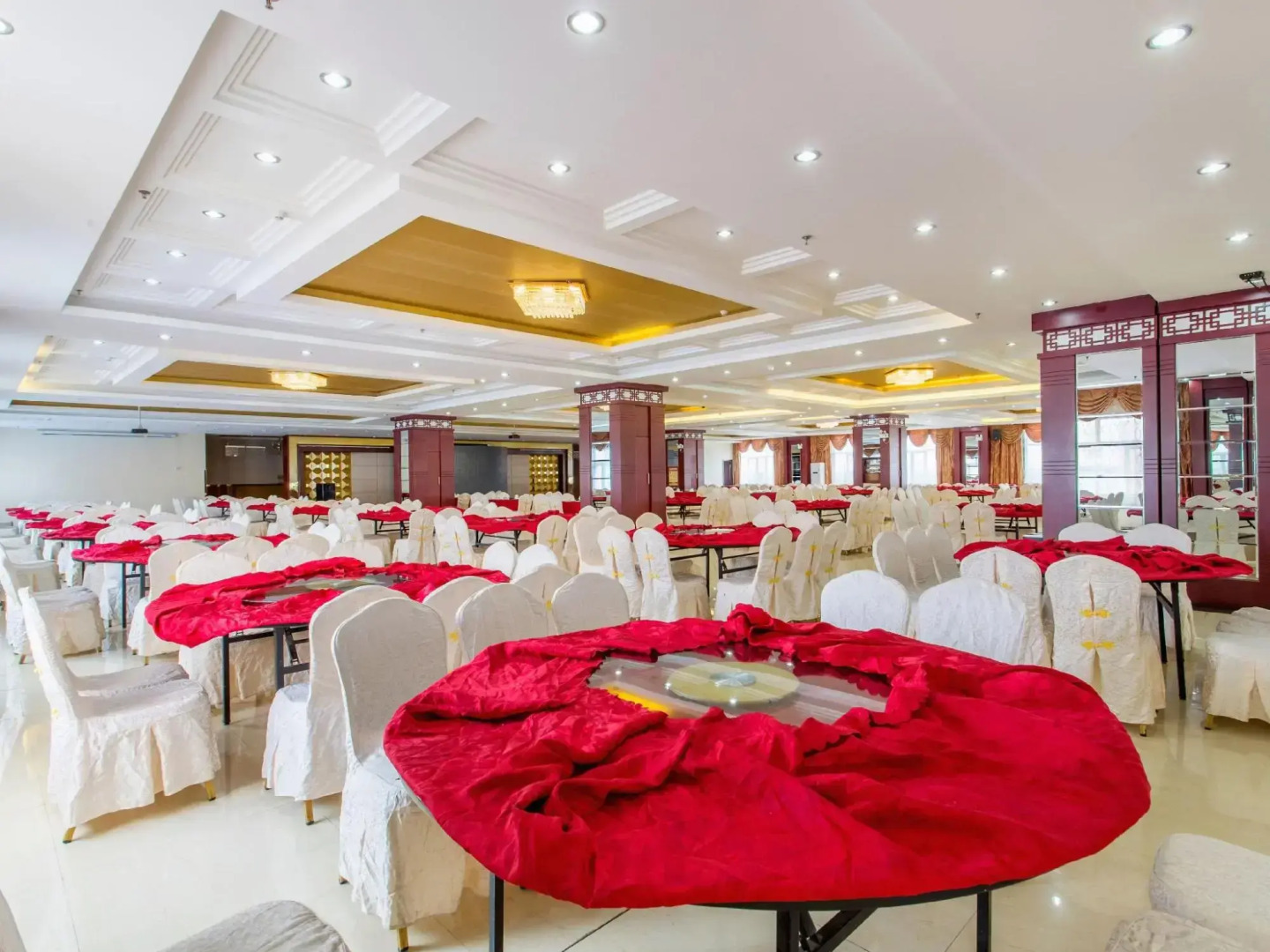 Xunhao International Hotel