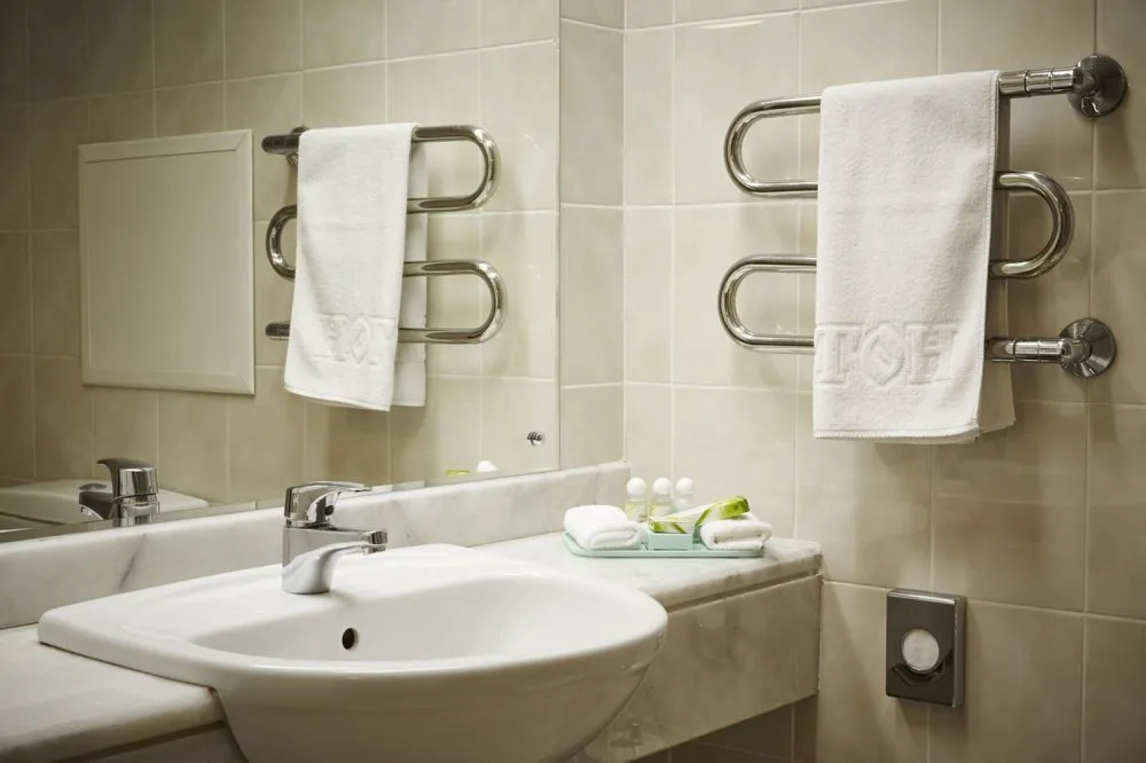 Отель Протон