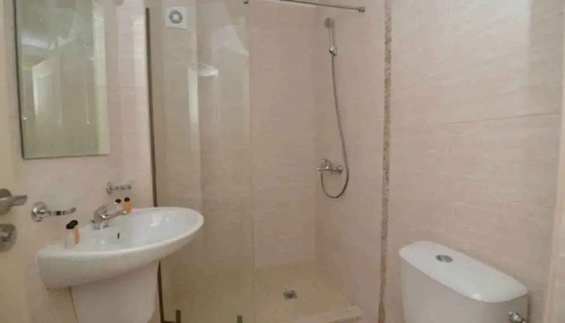 Riviera Garden Apartments