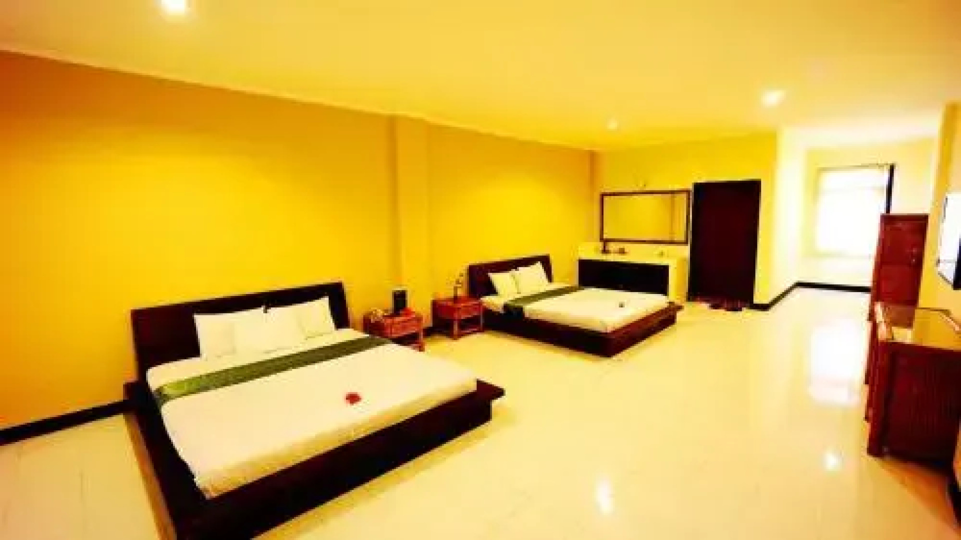 Puri Bening Lake Front Hotel