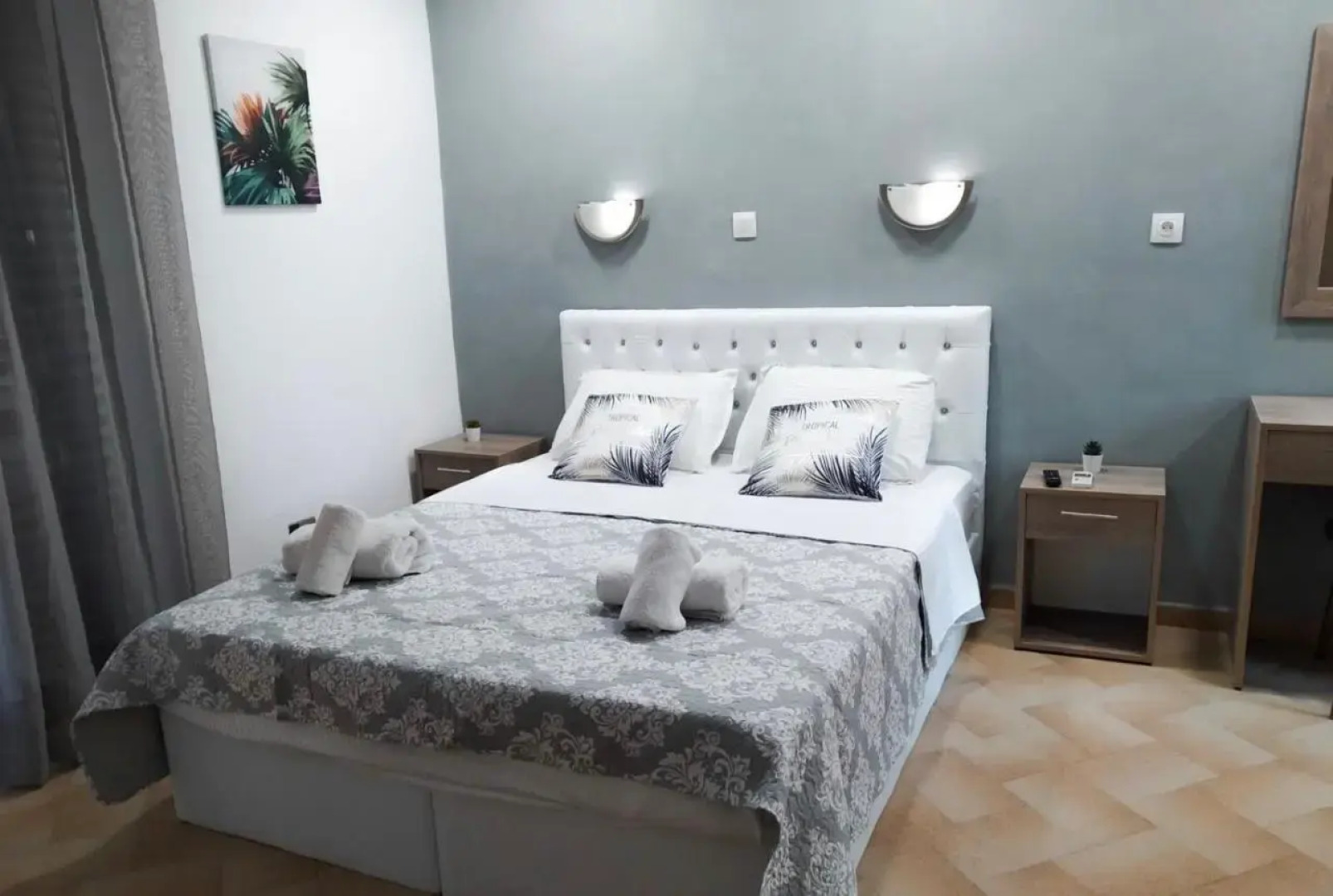 Penny's Holiday Studio