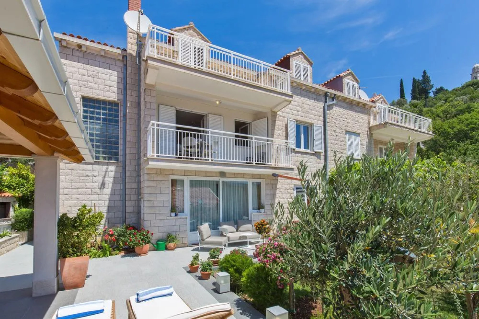 Apartment Panorama Rozat