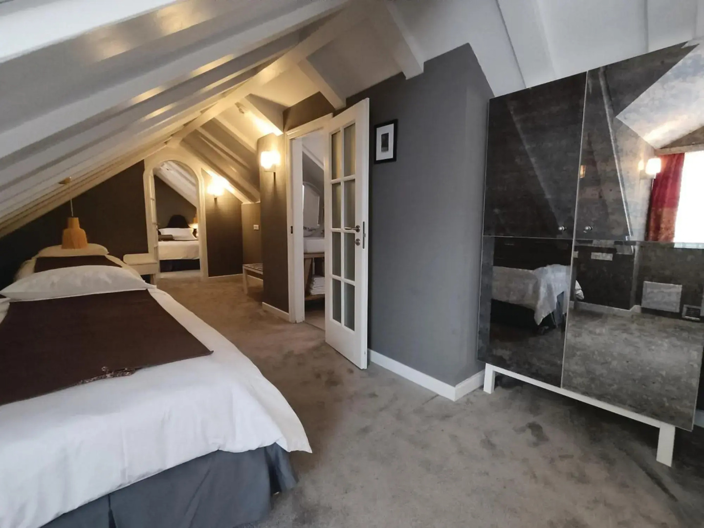 XII Century Heritage Hotel