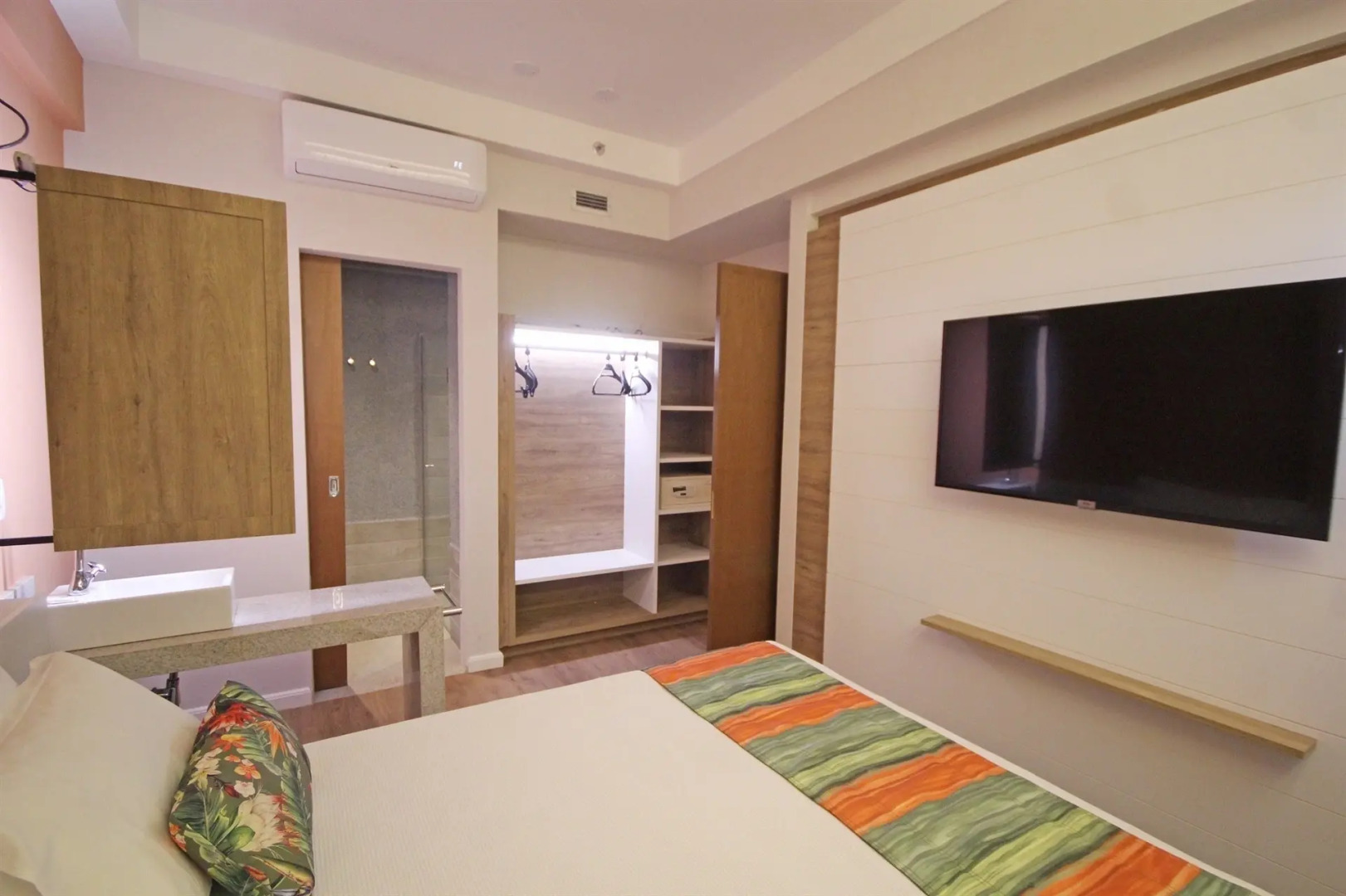 Hot Beach Suites Olímpia