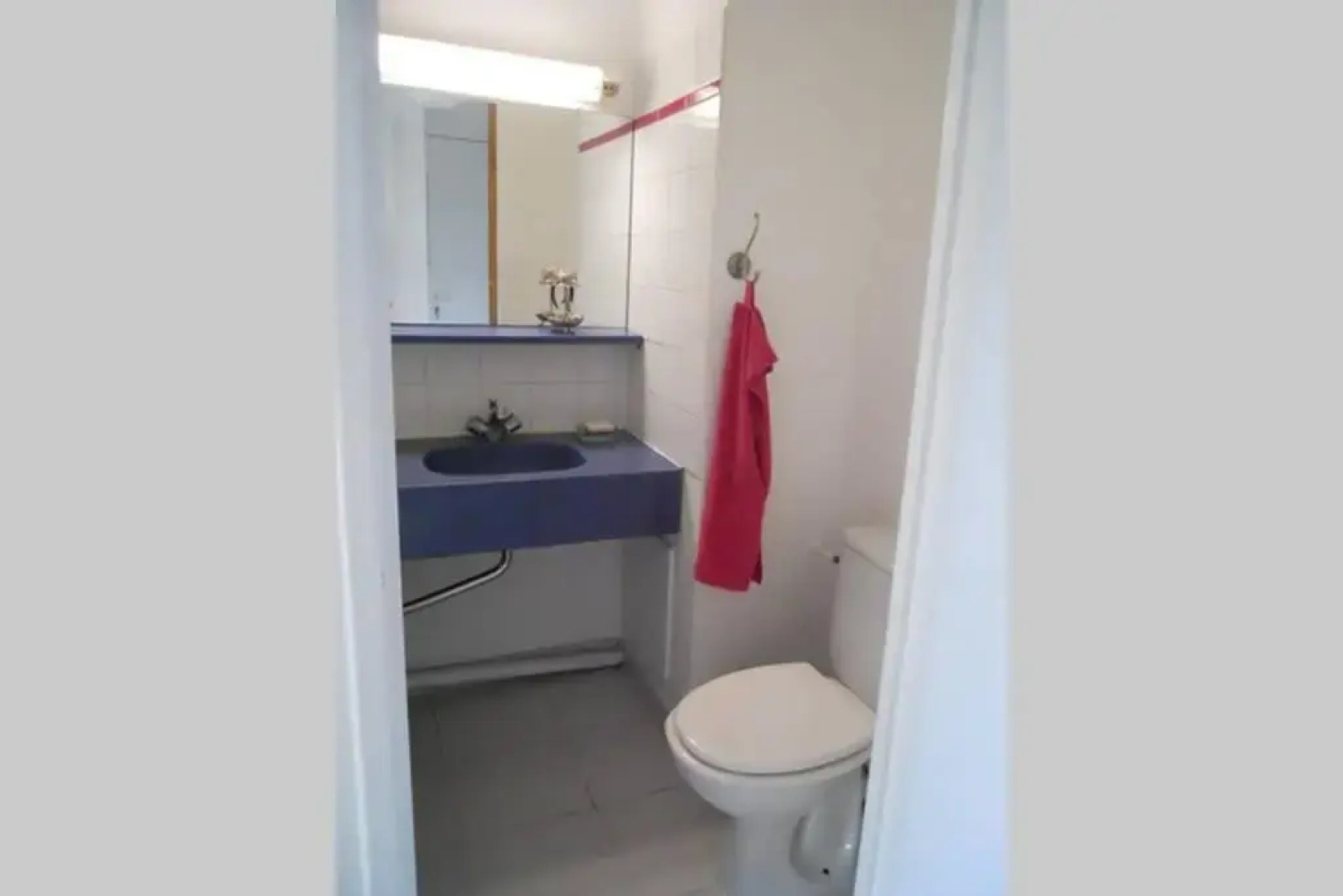 La Petite Cachette - Pool and 150m to the beach