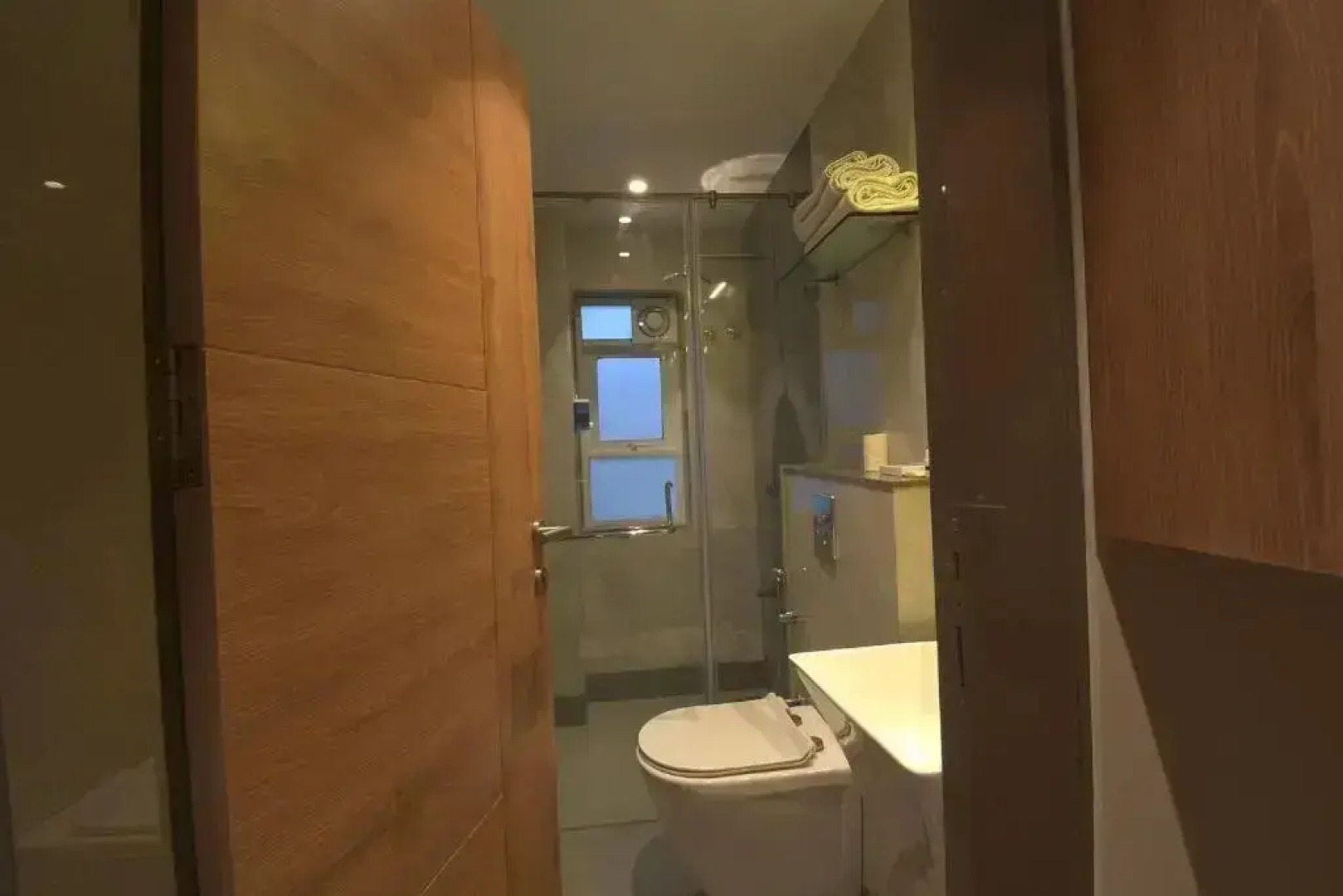 Hotel Season 4 Executive