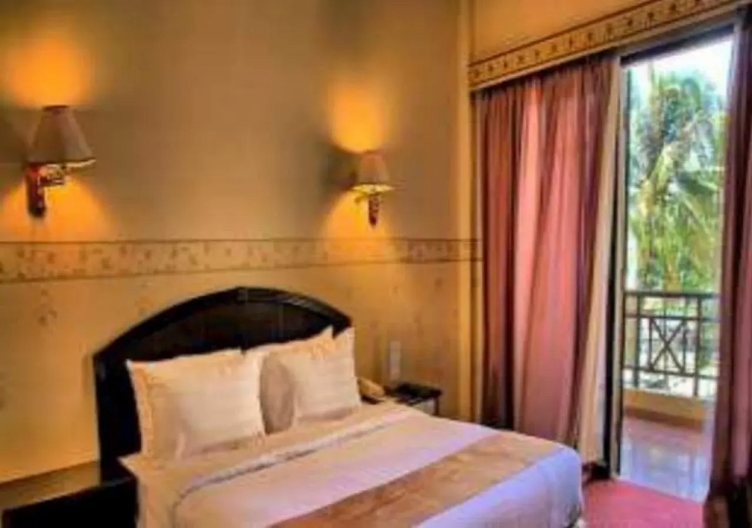 Kristal Hotel Kupang