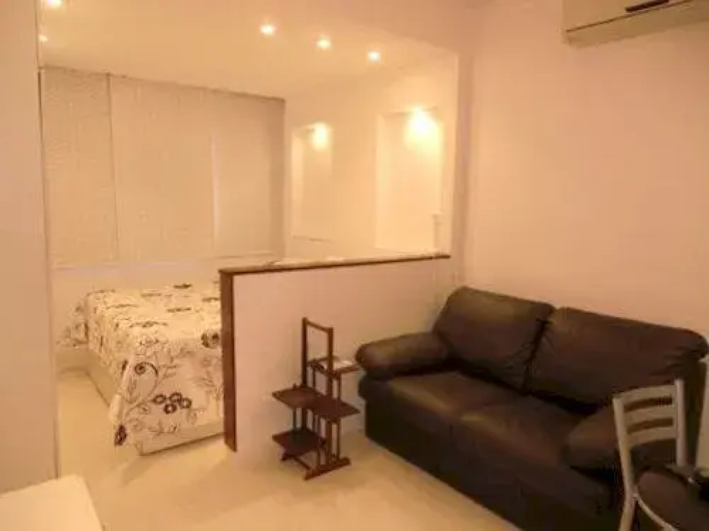 Studio Apartment in Leblon Near the Beach