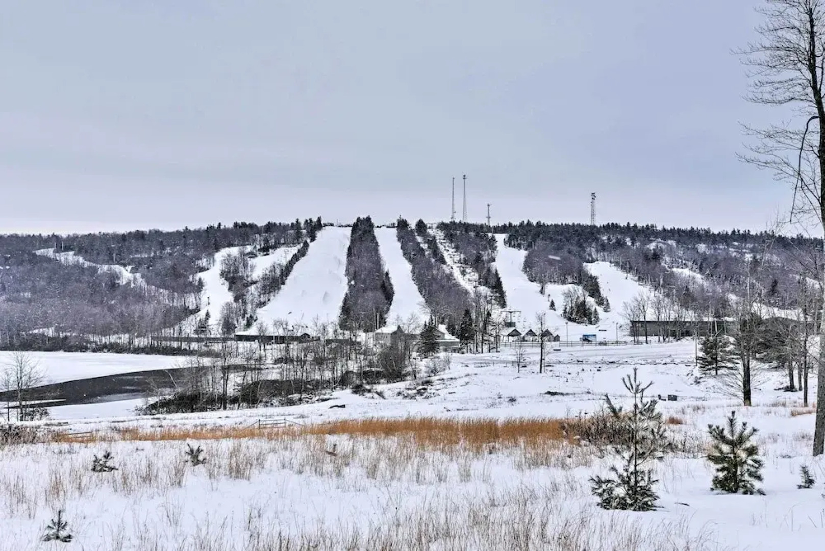 Big Boulder Mountain Townhome w/ Lake Club Access!