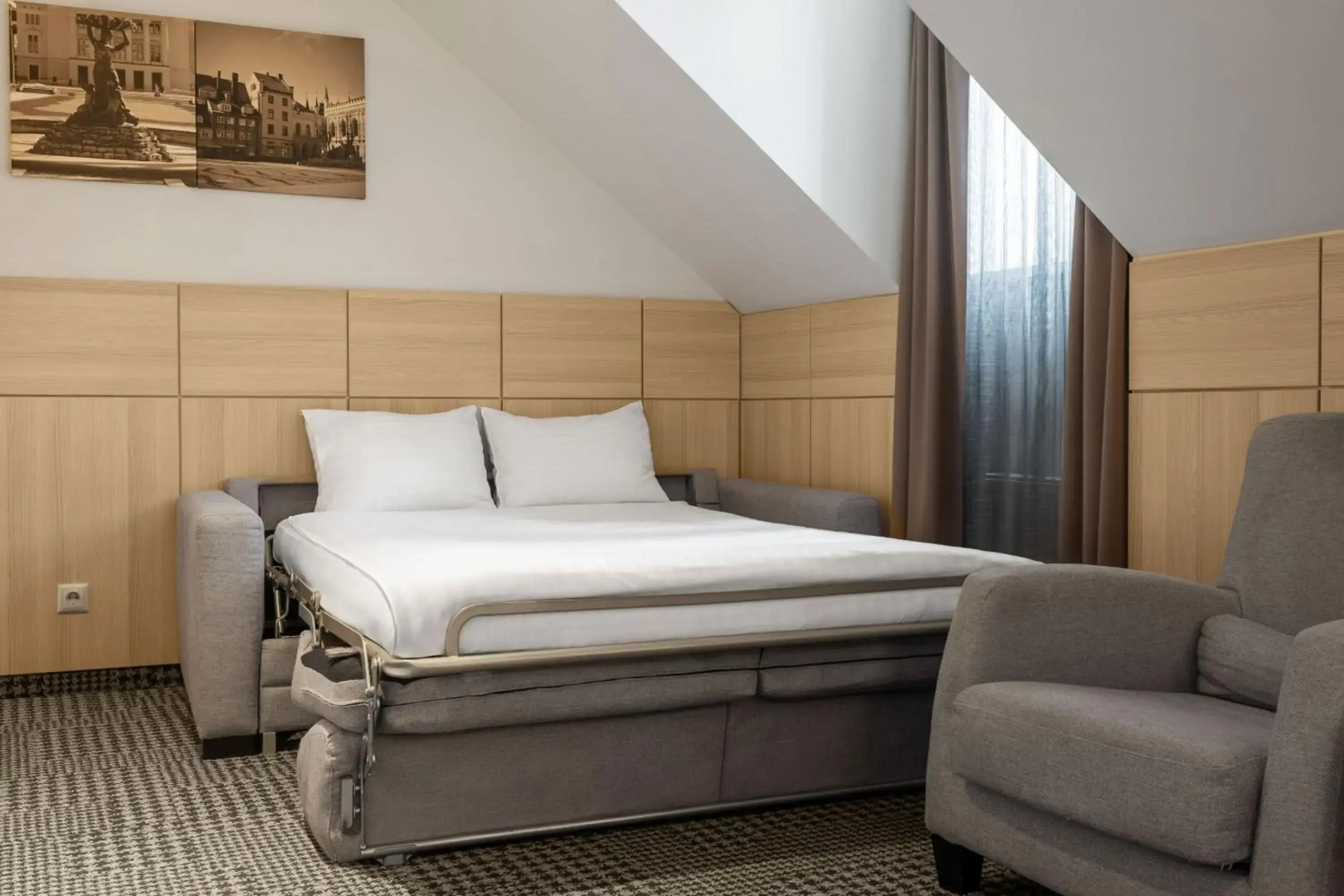 Отель Monte Kristo