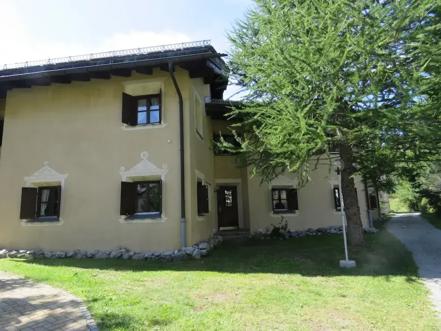 Schweizerhaus Apartments