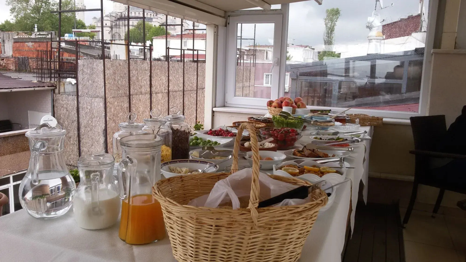 Hotel Buhara Family Inn
