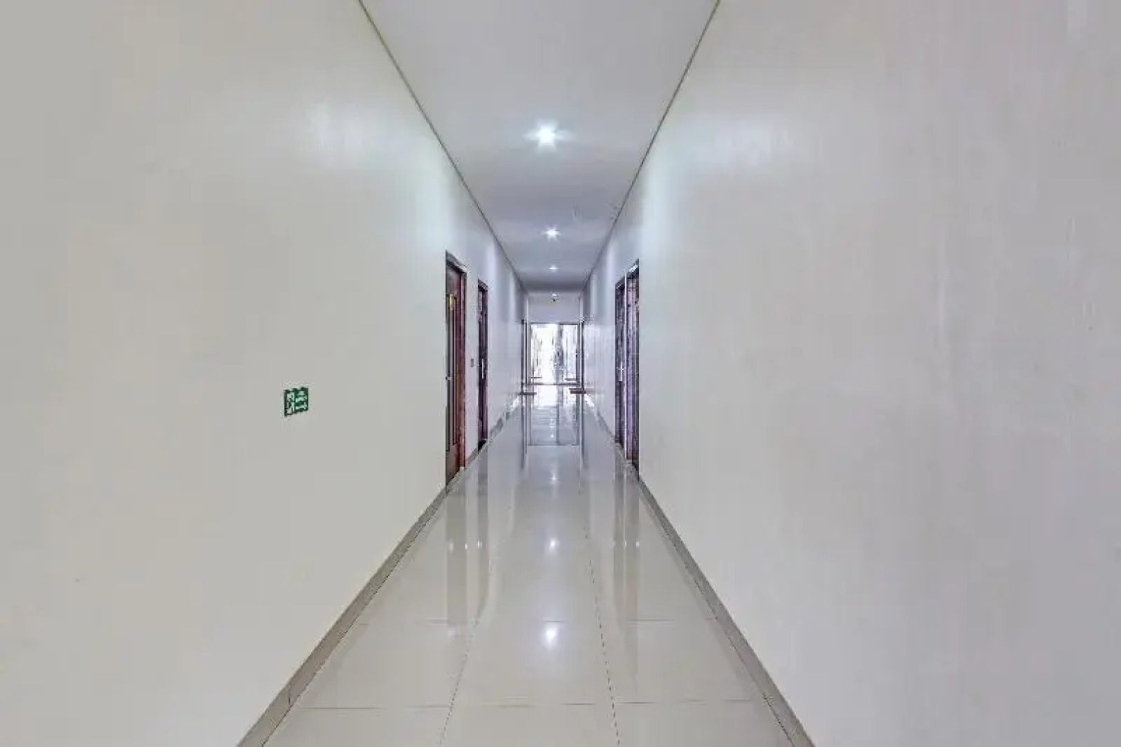 Capital O 91481 Mahkota Hotel Purwodadi