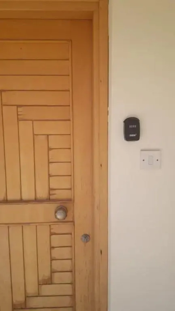 Impeccable 2 bed Penthouse