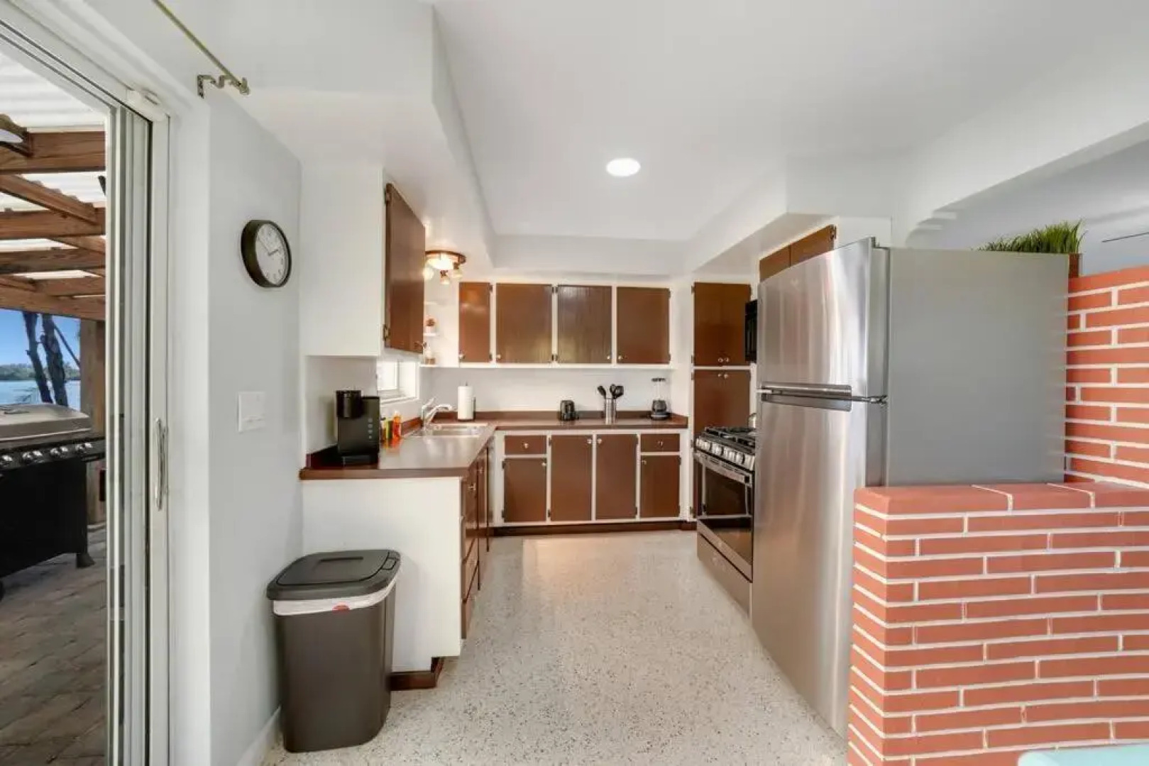 Lake House 2 in Davie