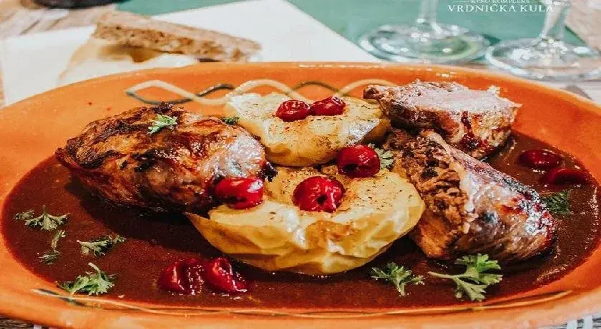 Etno Naselje Vrdnicka Kula