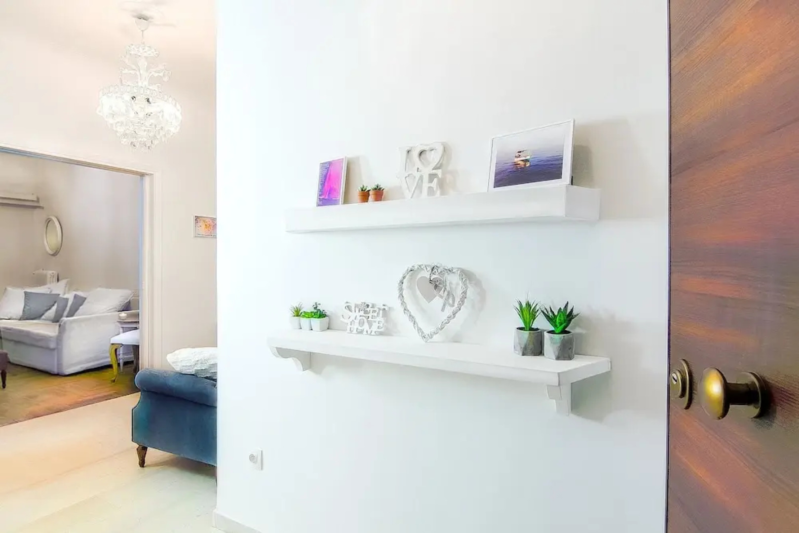 Charming 2 bdr apt next to Piraeus port