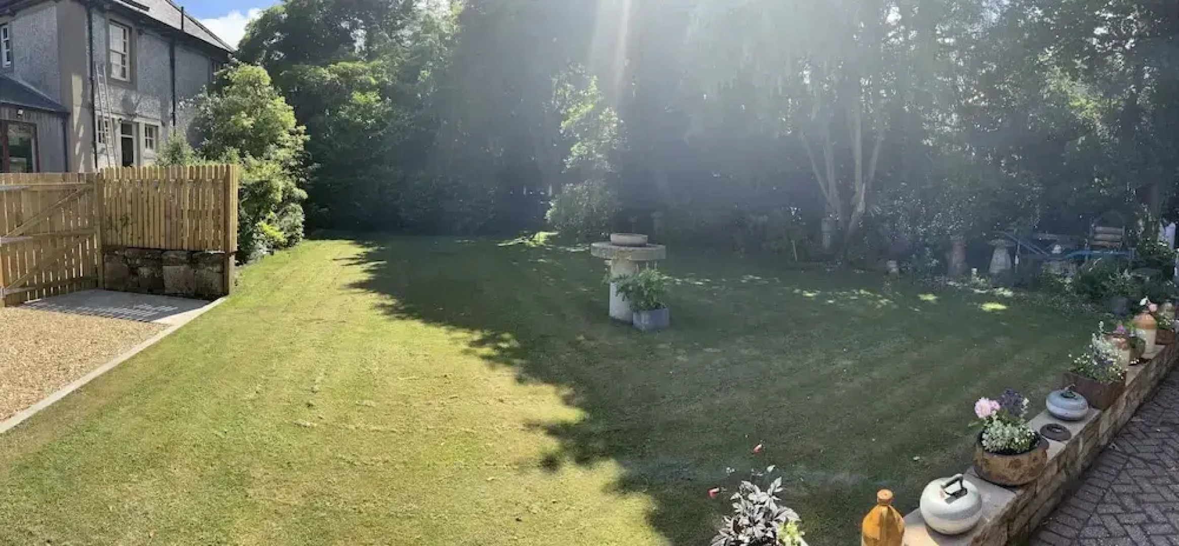 Remarkable 2-bed Cottage in Tranquil Setting