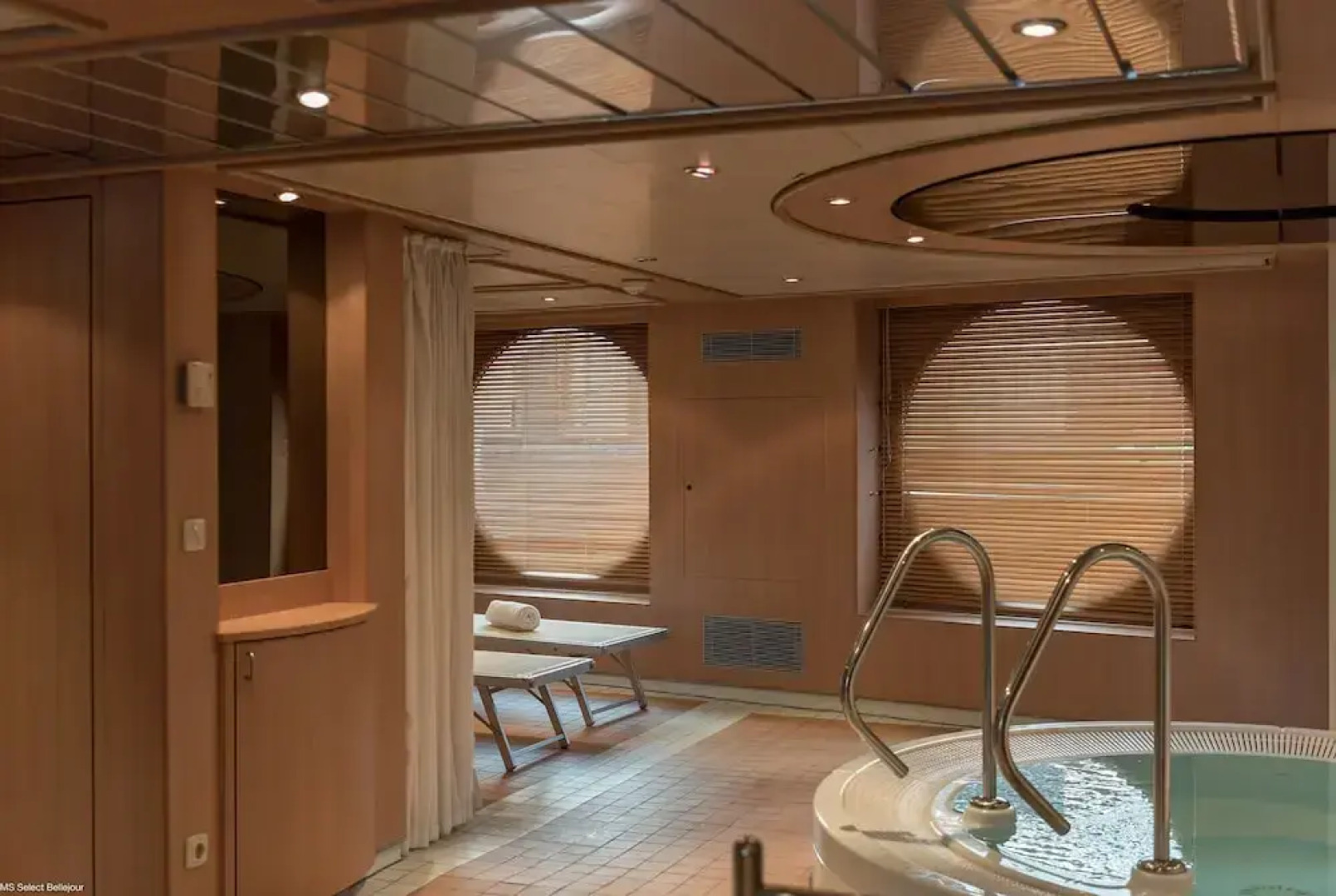 MS Select Bellejour - Neuss