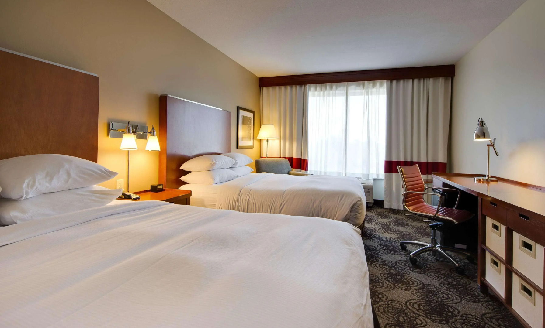 DoubleTree by Hilton Raleigh - Cary