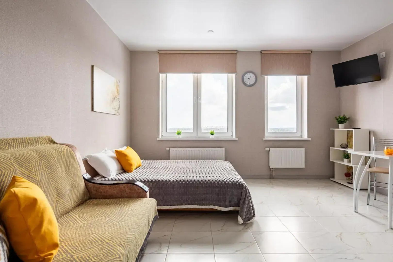 Sunmarine apartments (Санмарин апартментс) на улице  Анны Ахматовой 11 корпус 3