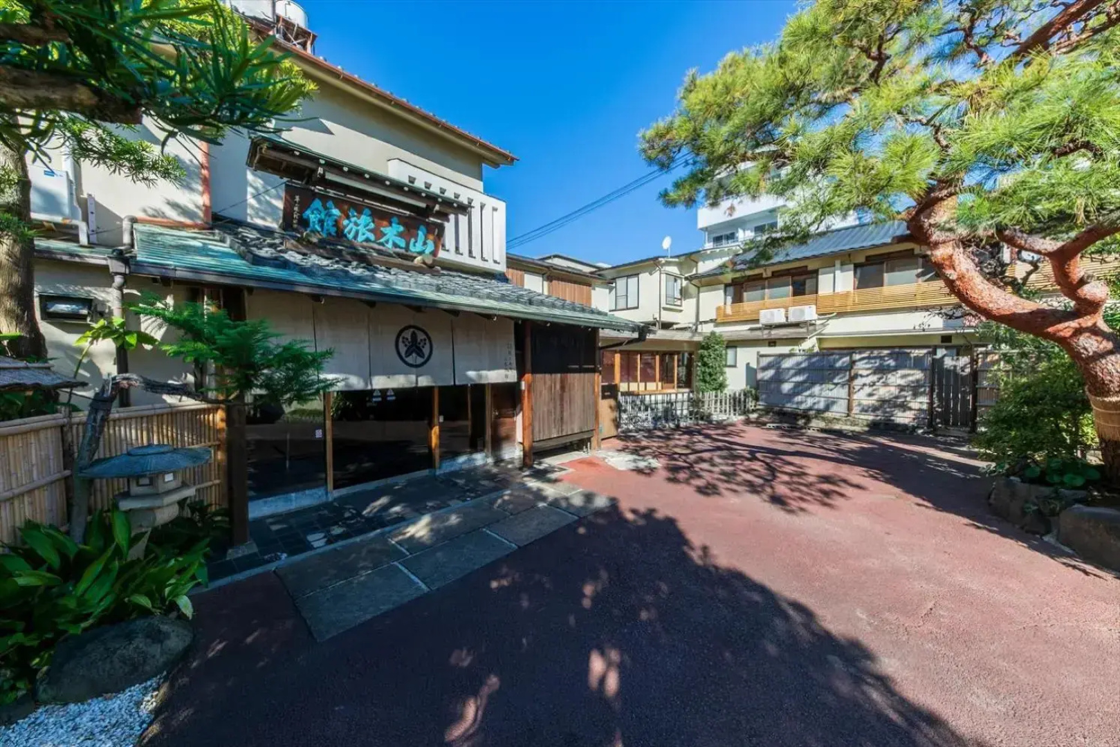 Yamaki Ryokan