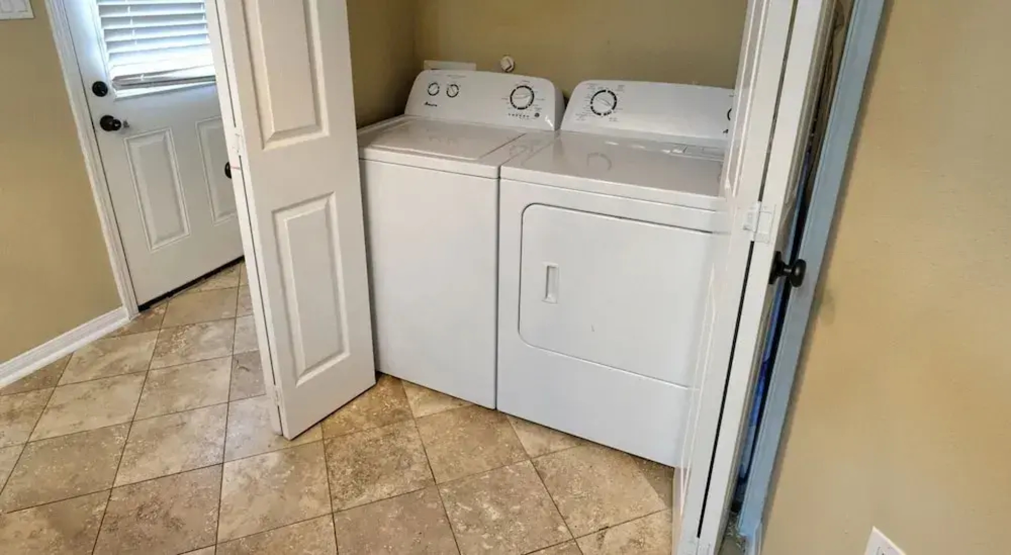 4Bdrm 2Bath 4Beds - Sugarland Richmond