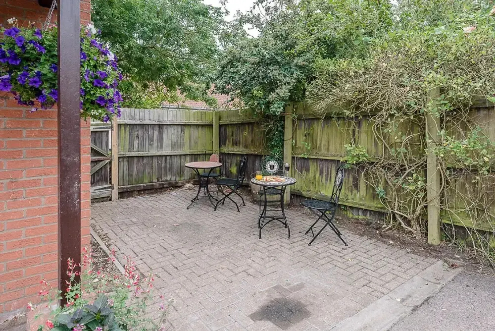 Liv's Place Bramfield Air Manage Suffolk