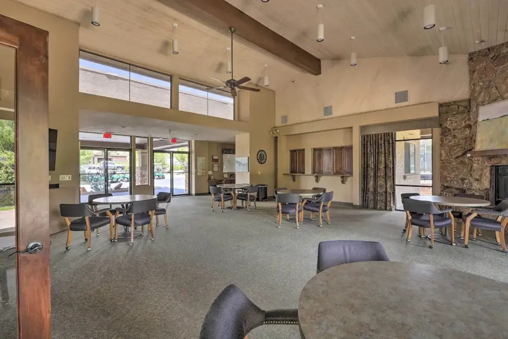 Sedona Home w/ Golf Course View & Pool Access!