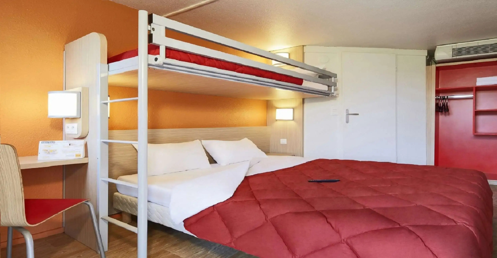 Premiere Classe Besancon - Ecole Valentin