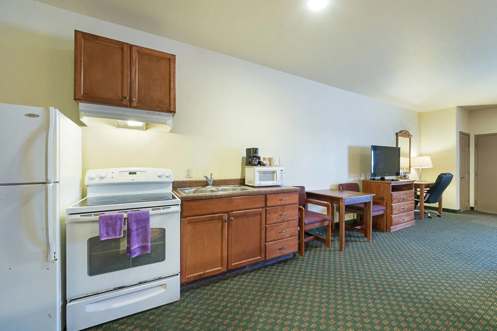 Lone Star Inn & Suites