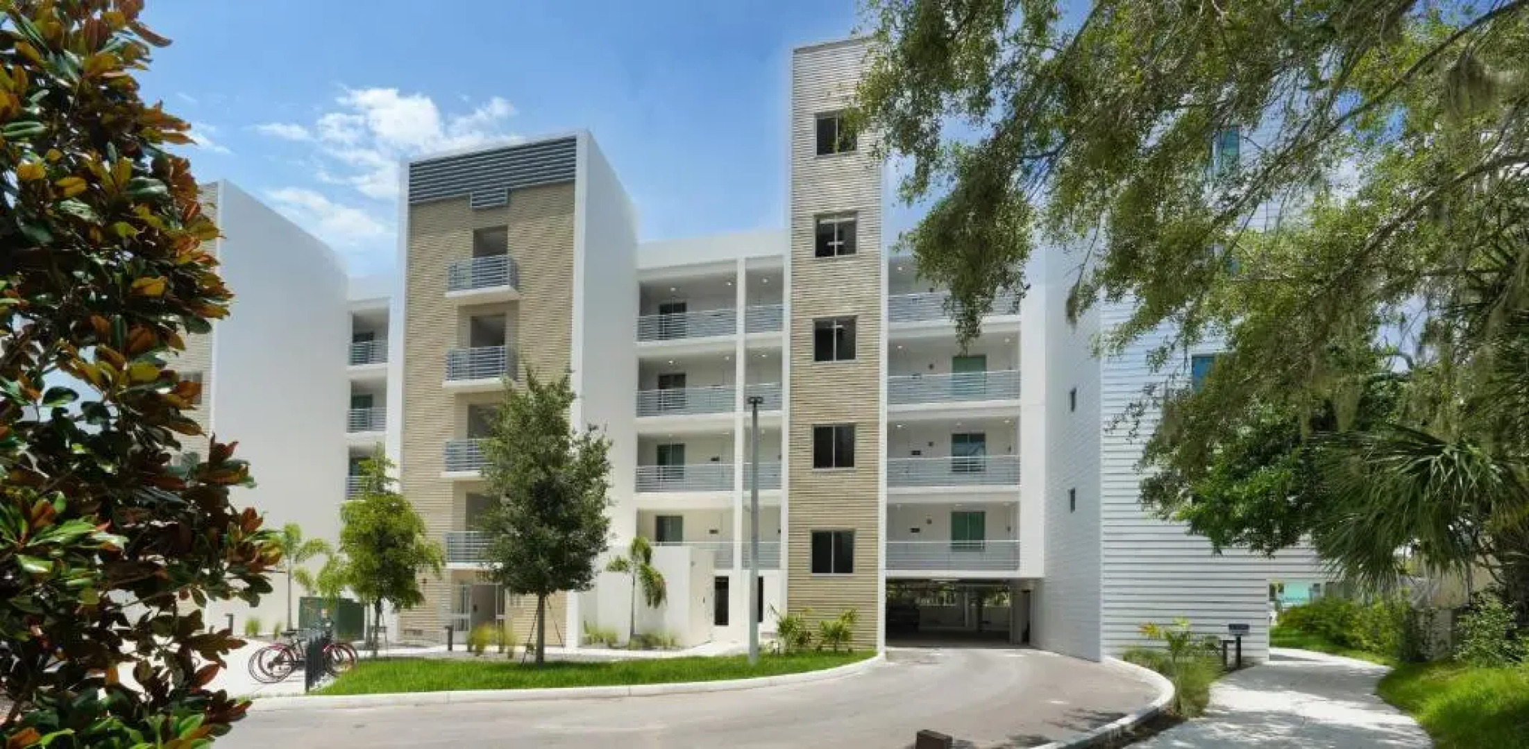 All-New, Waterfront Condo in Downtown Sarasota!