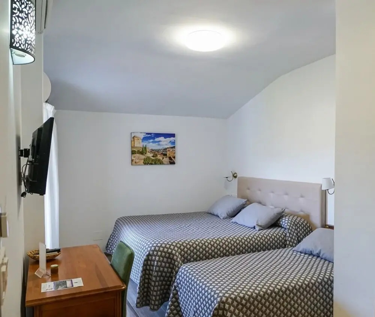 Hostal y Apartamento Rural Los Naranjos