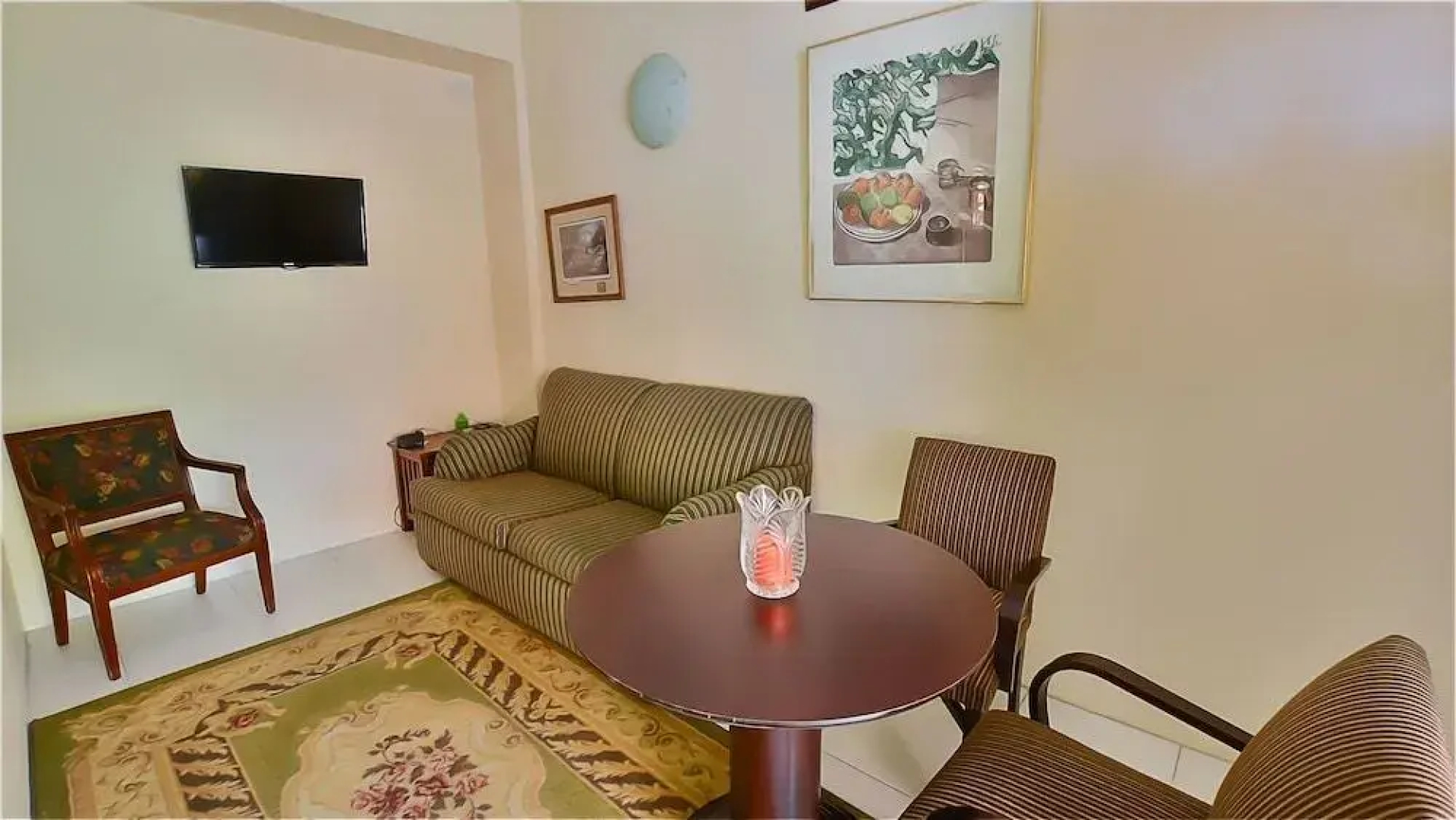 ClarenceVille Villa Apartments