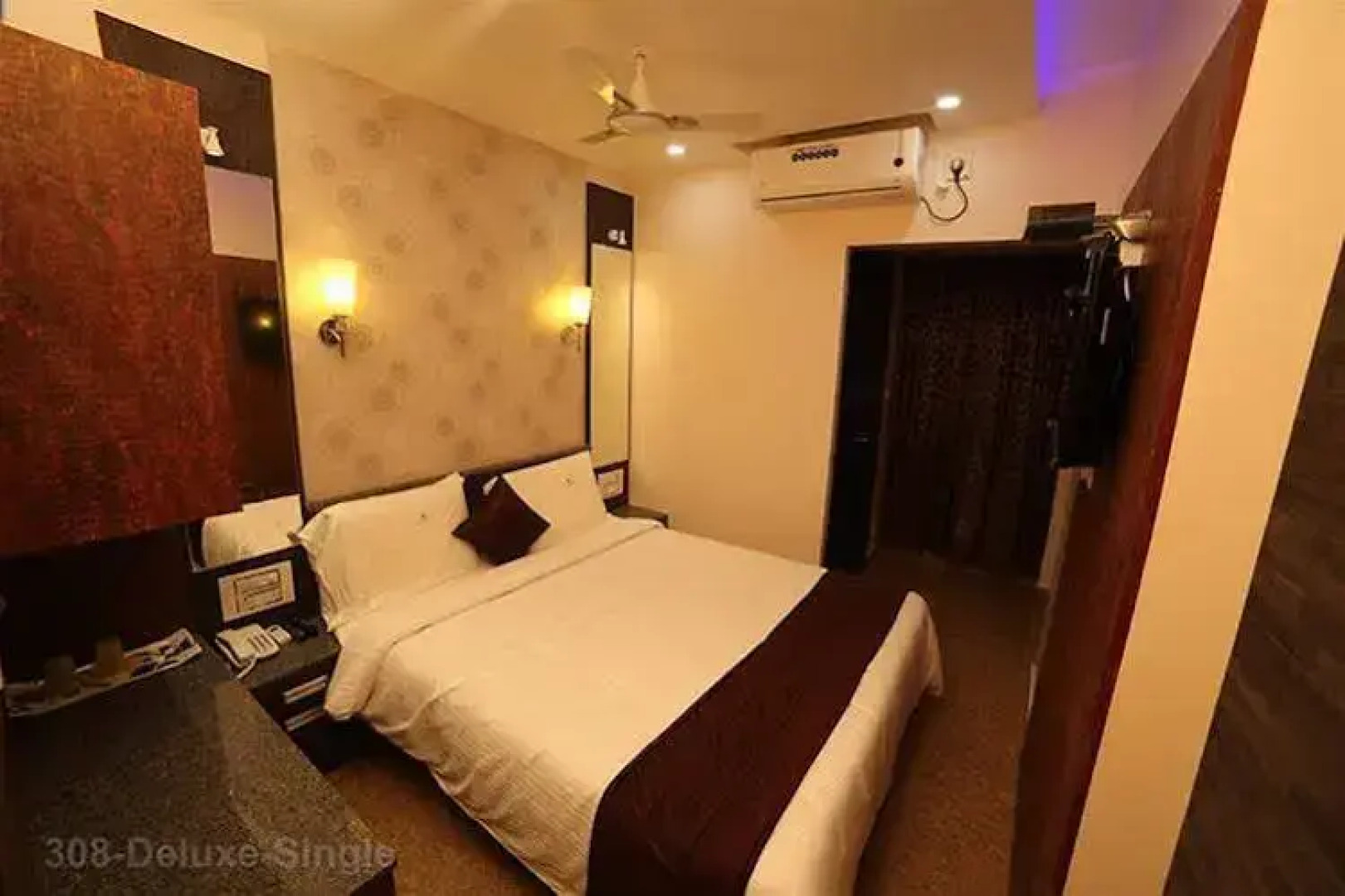 Vijaya Residency - Porur