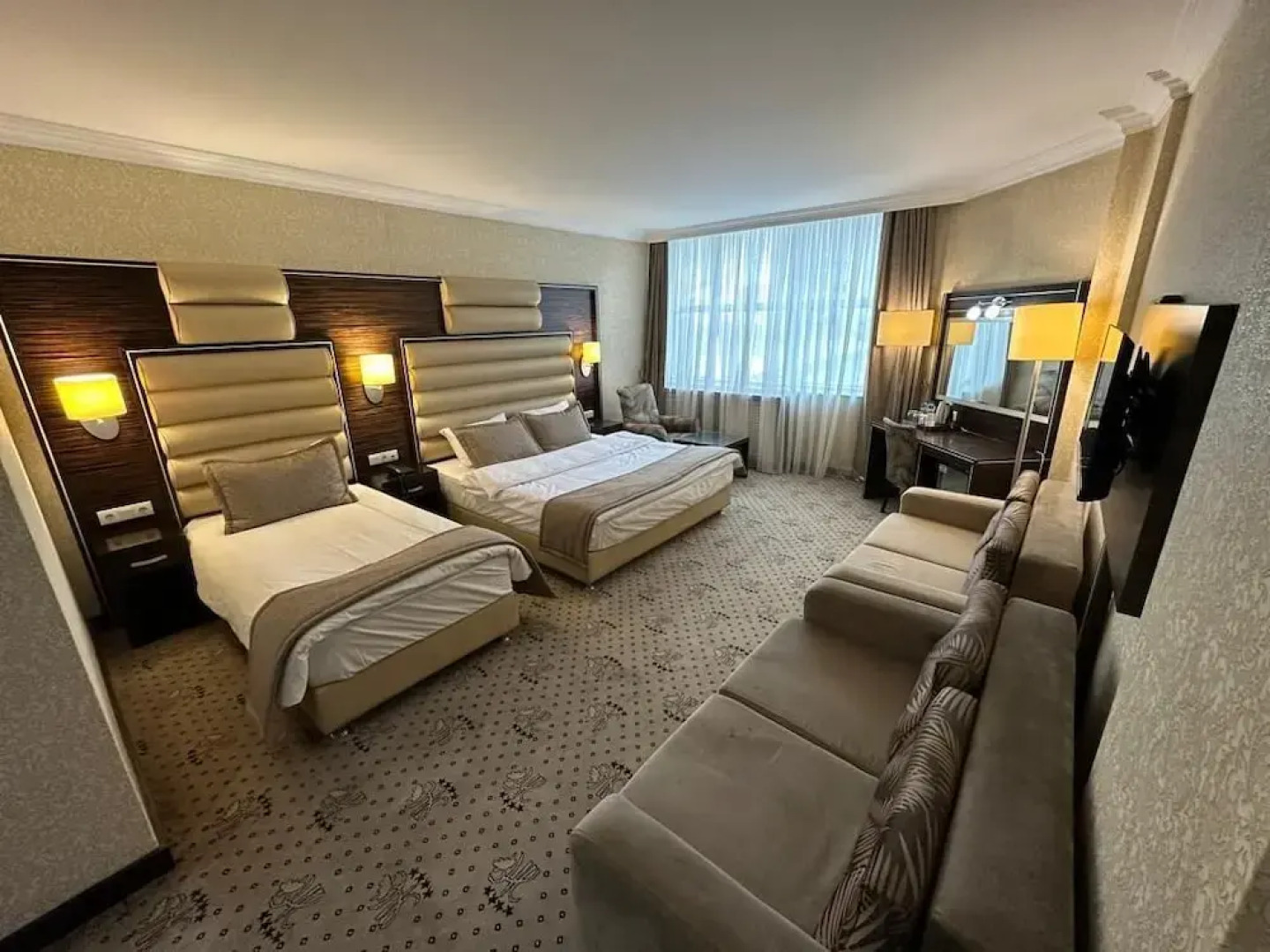 Hotel Tatvan Kardelen