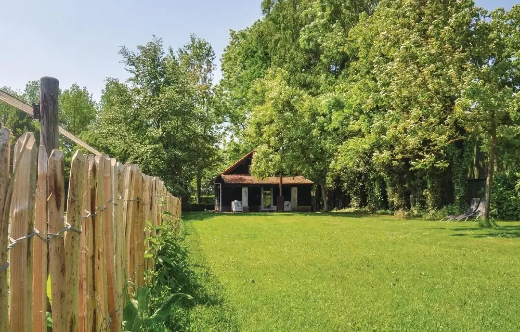 Nice Home in Leende With 2 Bedrooms and Wifi