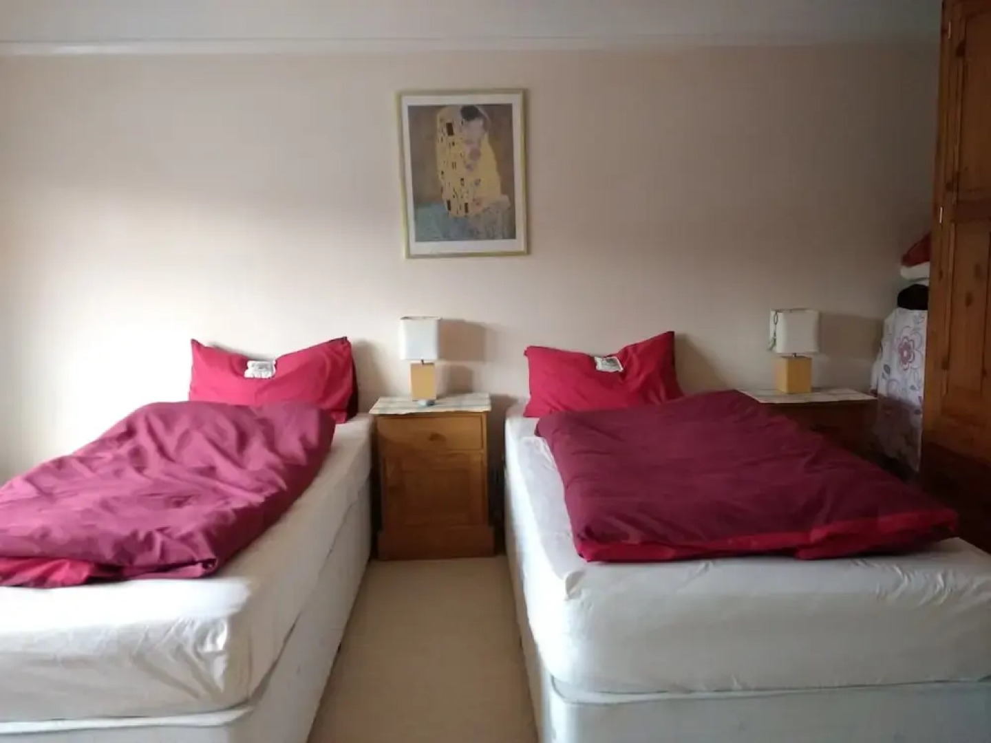 Three Bedroom Home With Garden in Brighton