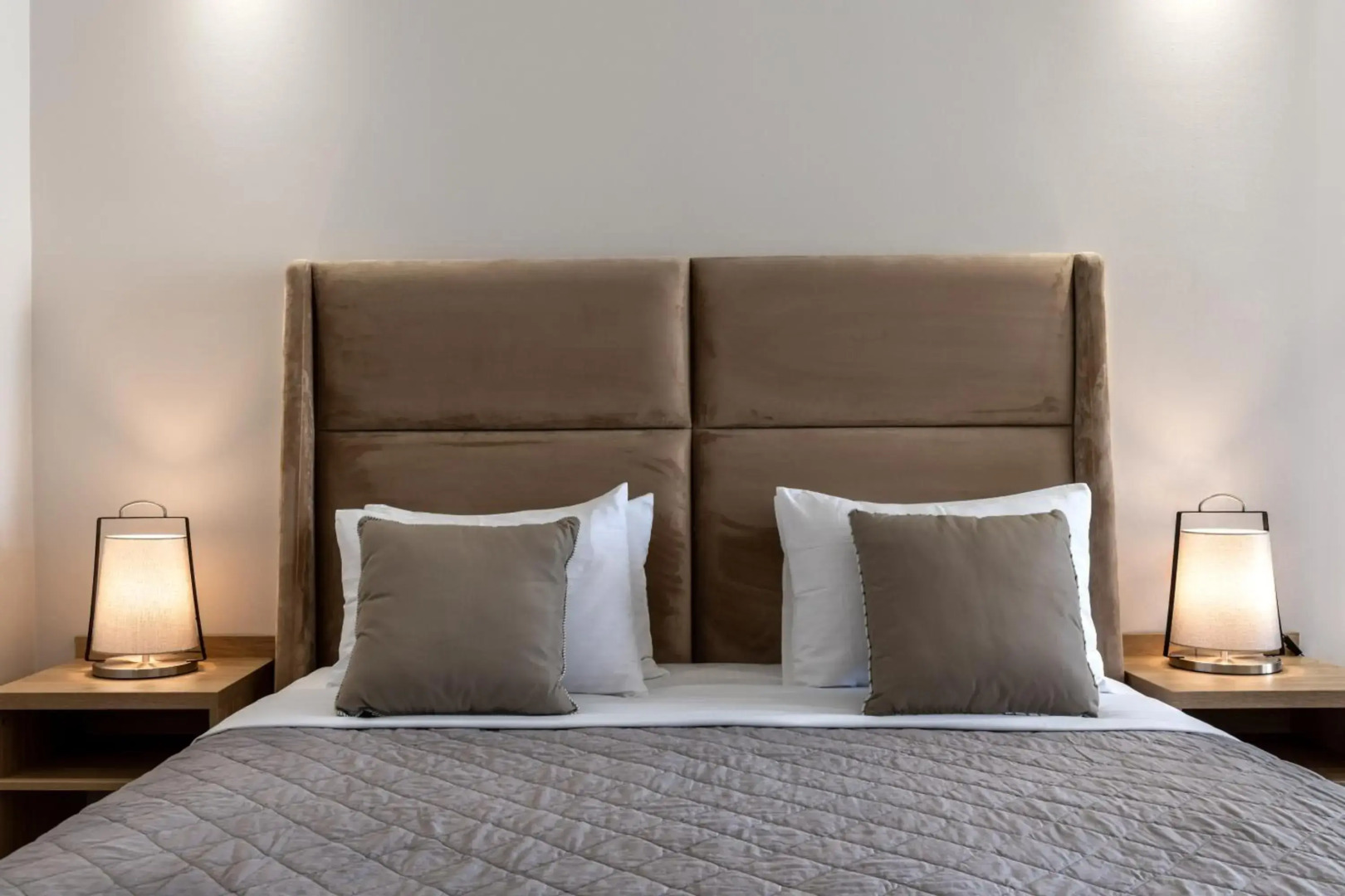 Splendour Hotel and Suites