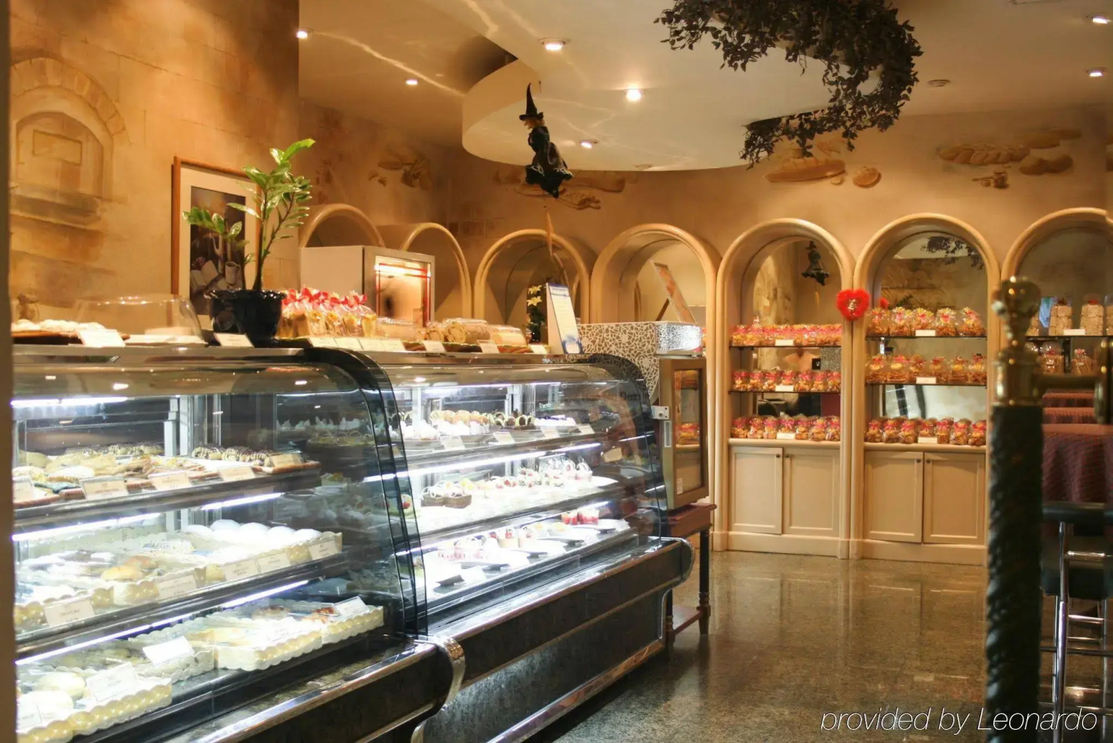 Golden Tulip Sovereign Hotel Bangkok