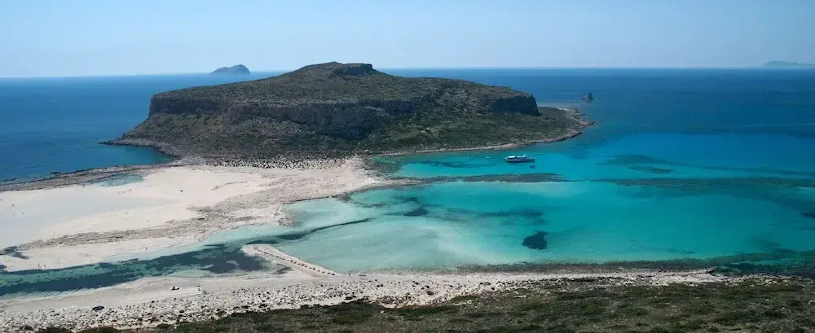 2 Annexed Apartments -private Place to Swim-large Terrace- Unlimited View