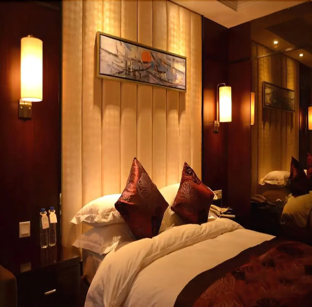 Guannan Shijiyuan International Hotel