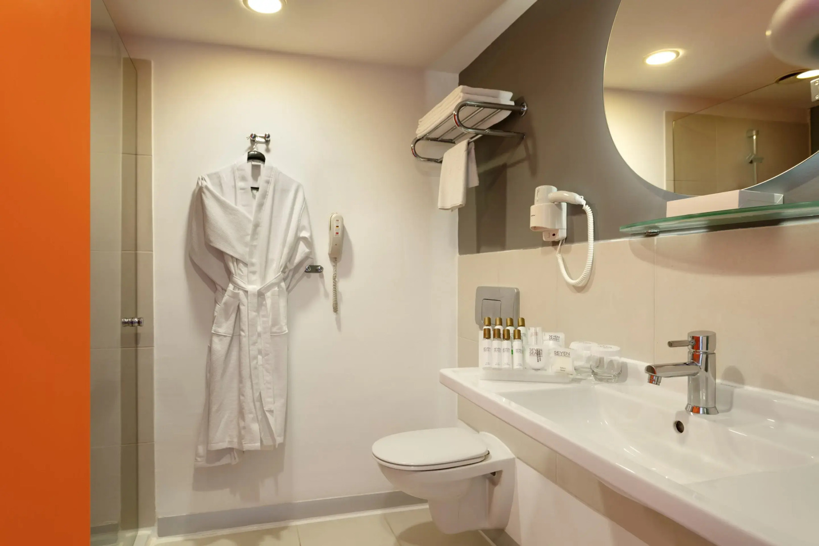 Seven Seas Hotel Blue