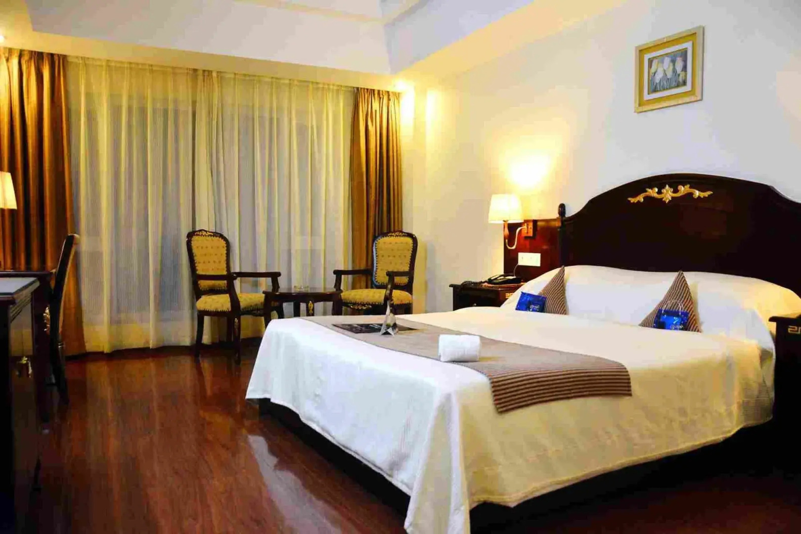 OYO Premium Navalur Hubli